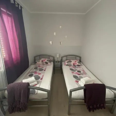 Jerine * Tribunj (Sibenik-Knin)