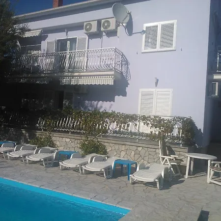 Apartment Jerine