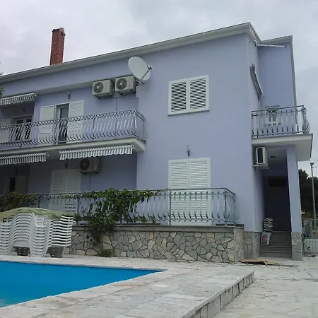 Apartment Jerine